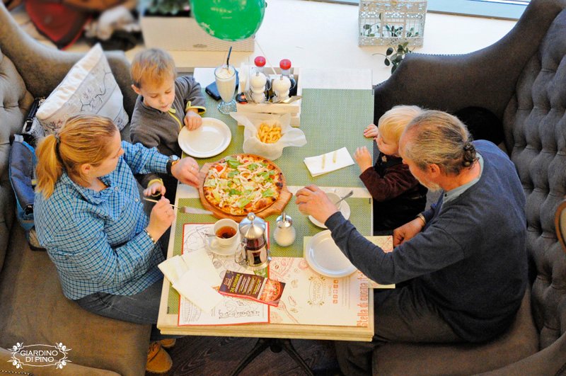 Ресторан Джардино Ди Пино в ТЦ Фестиваль