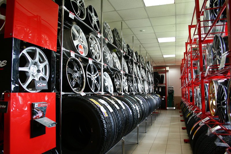 Автомагазин Колесо на улице Скульптора Мухиной