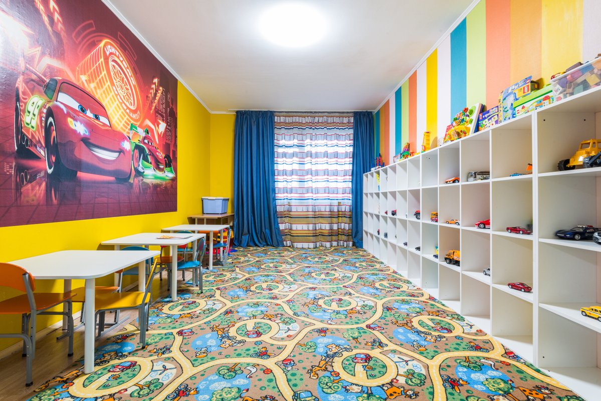 Домашний детский сад Золотые подсолнушки на Ленинском проспекте