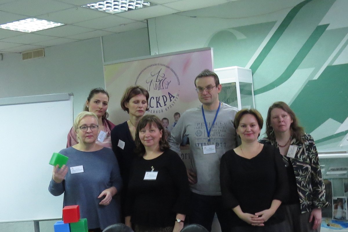 Клуб семейной культуры Искра на Дубнинской улице