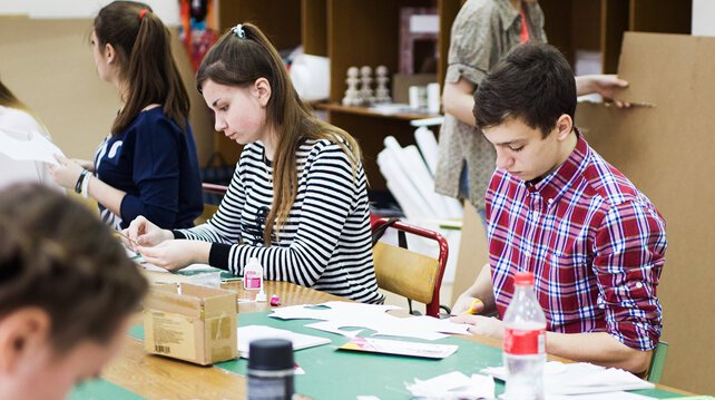 Колледж архитектуры, дизайна и реинжиниринга № 26 26 Кадр на Севастопольском проспекте