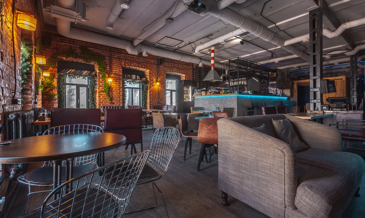 Лаунж-бар High Ground на Кожевнической улице