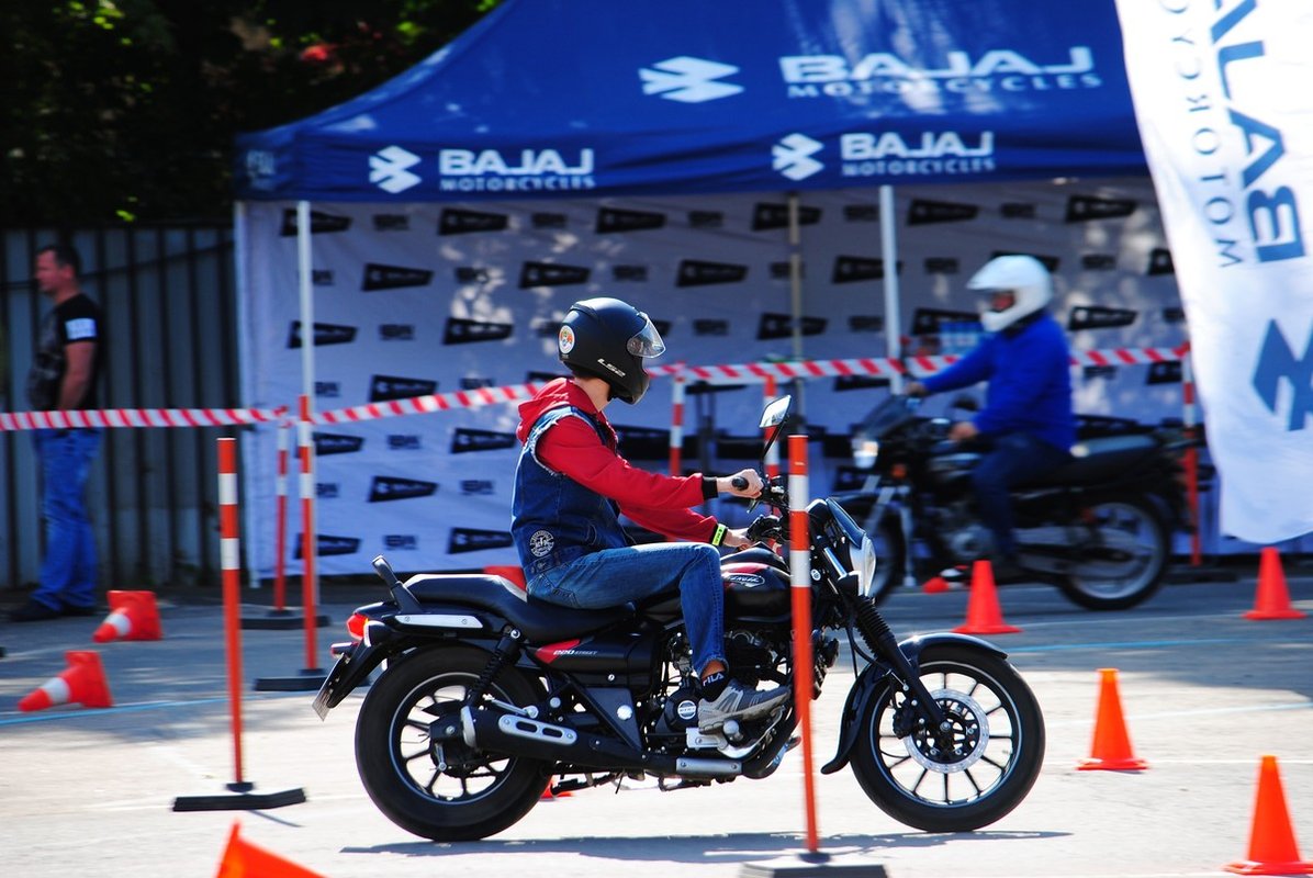 EW Motors Bajaj Auto