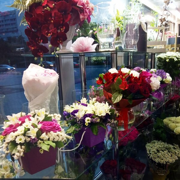 Магазин цветов Студия Пион на метро Маяковская 