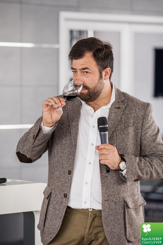 Продуктовый магазин Куулклевер мясновъ отдохни на Боровском шоссе