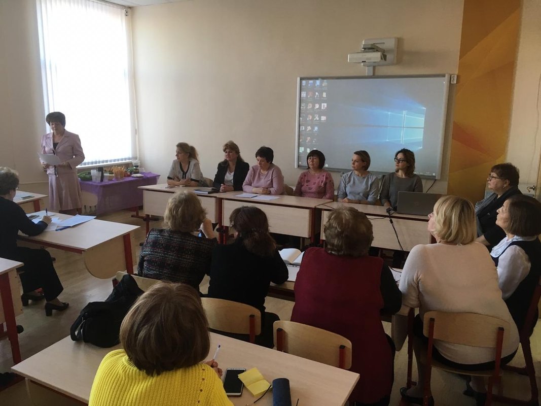 Средняя общеобразовательная школа № 199 с дошкольным отделением