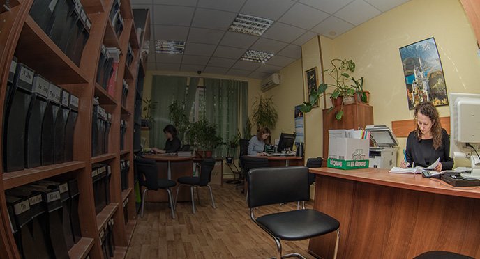 Нотариус Поддубская Л.М.