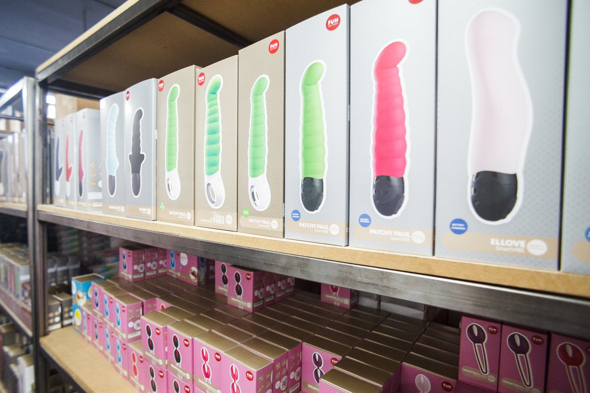 Интернет-магазин интимных товаров EXXXOTICA на проезде Серебрякова