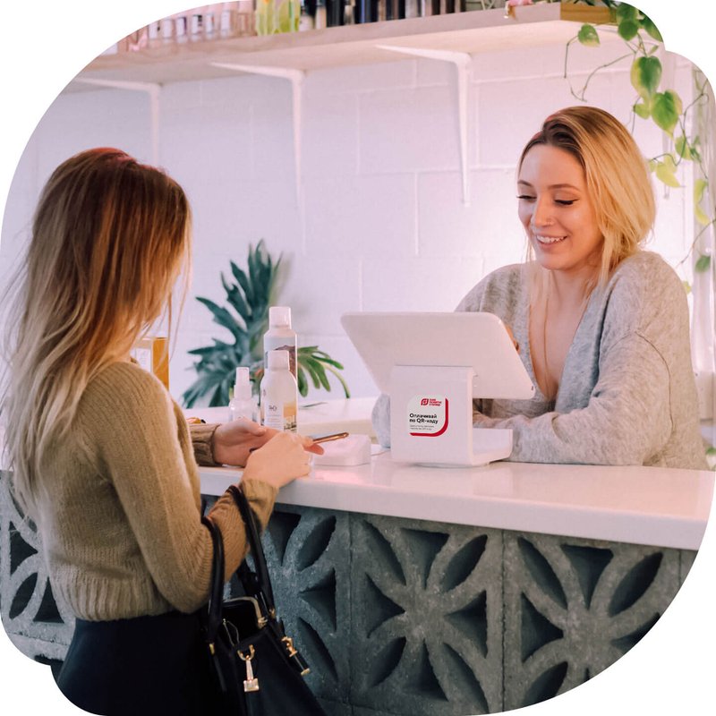 Банк Развитие-столица на метро Курская