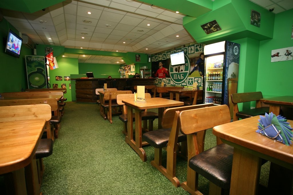 Паб Букмекер на метро Новокосино