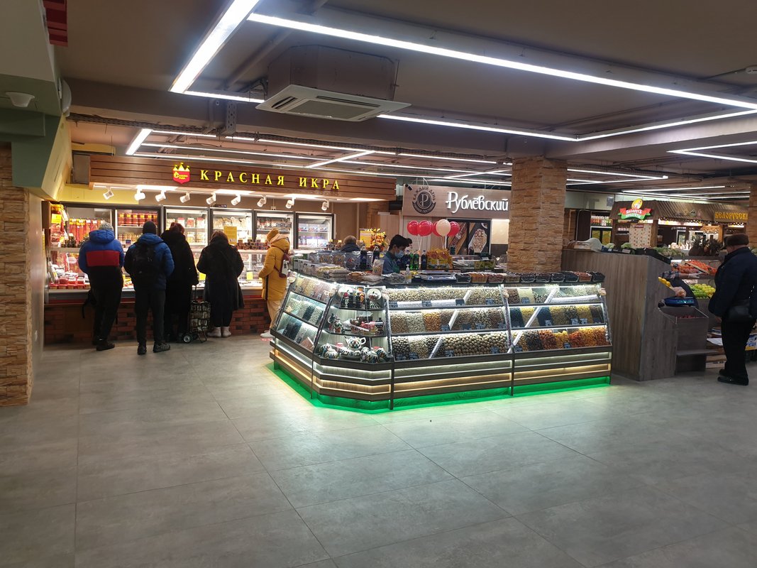 Гастроном на Горчакова