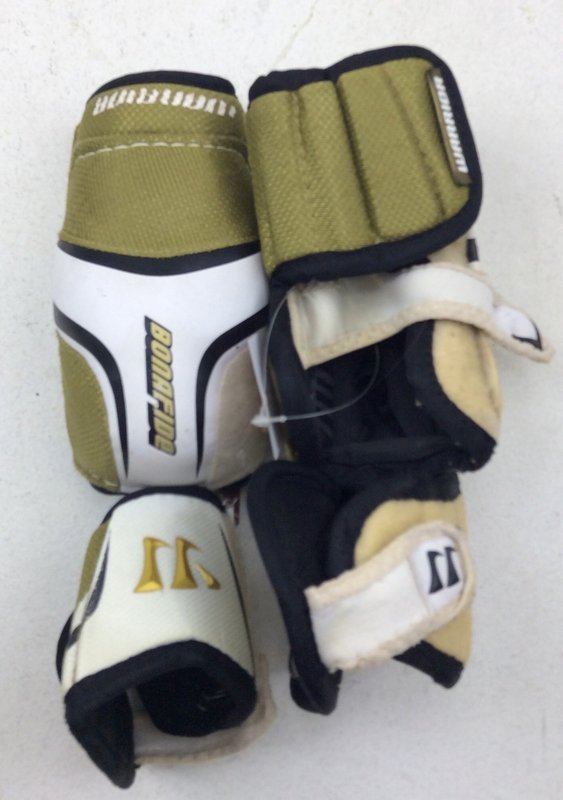 Магазин профессиональной экипировки ледовая арена на Профсоюзной улице