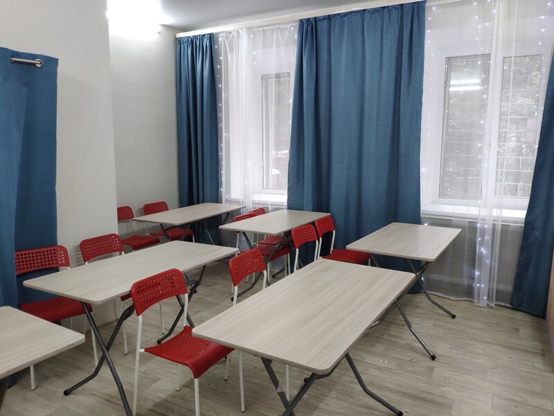 Детский творческий центр Джельсомино на метро Цветной бульвар