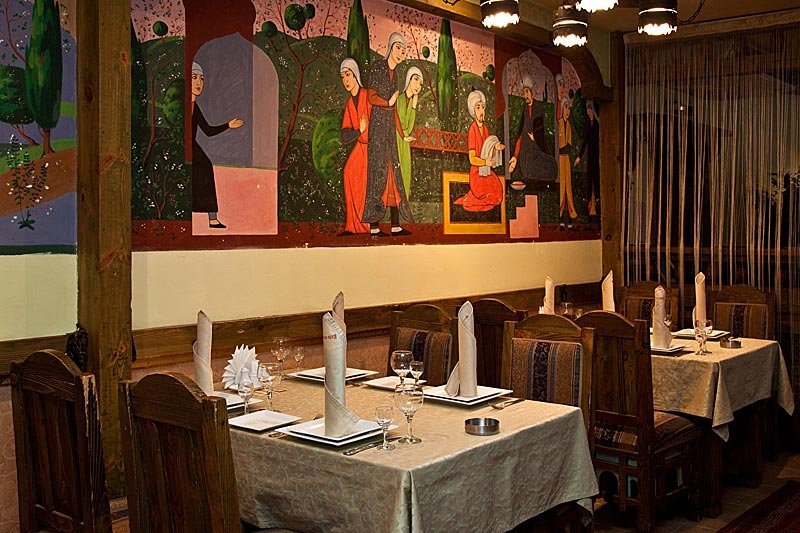 Кафе-ресторан Бакинский дворик на Мосфильмовской улице