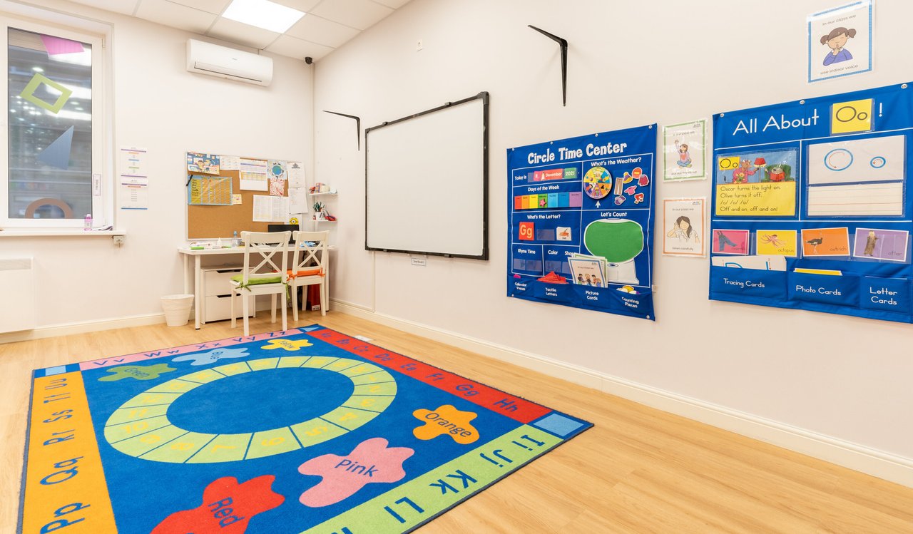 Частный английский детский клуб Discovery на метро Новослободская 