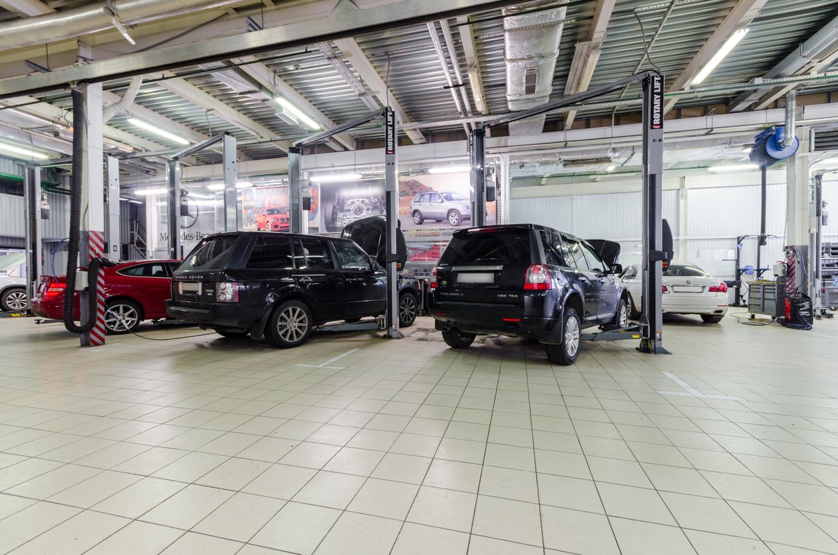 Техцентр AWD AUTO на Каширском шоссе