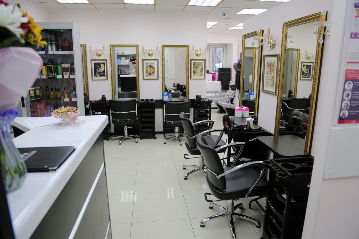 Федеральная сеть салонов красоты ЦирюльникЪ на метро Сходненская