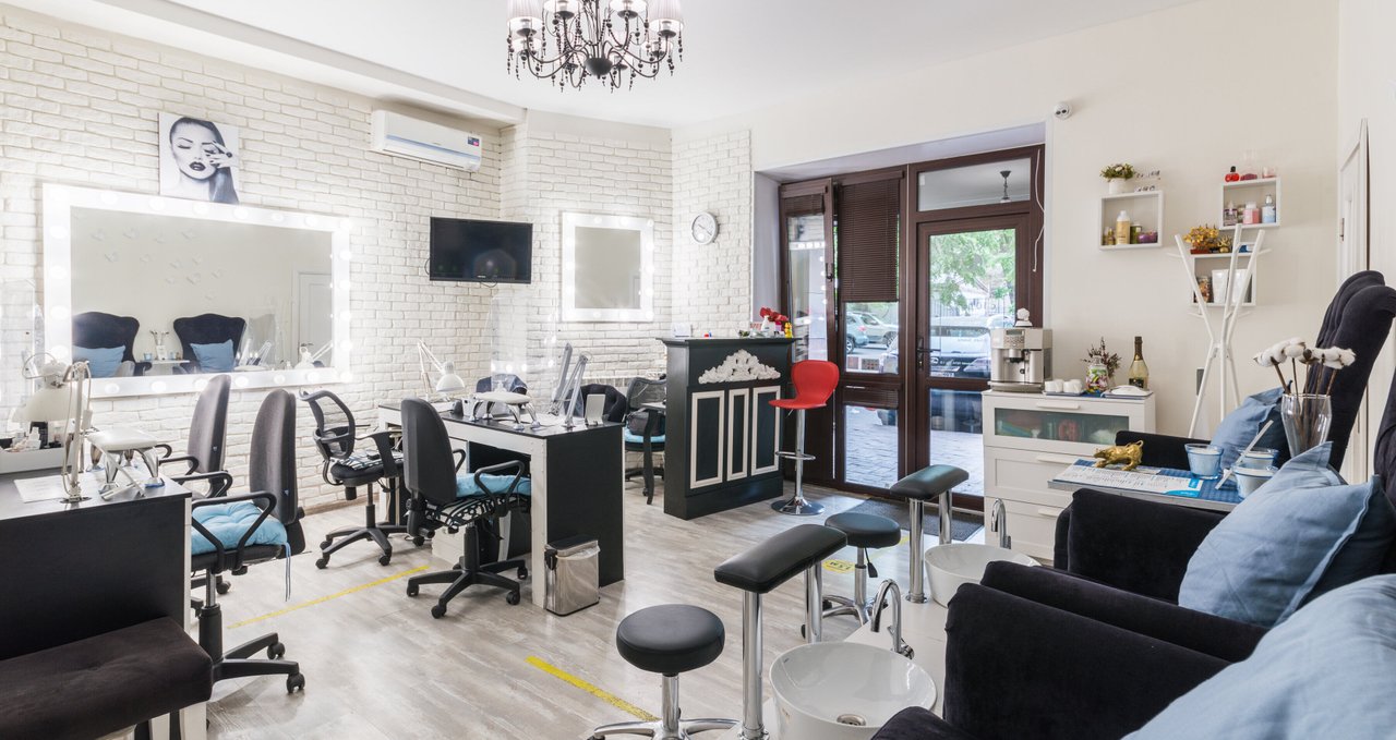 Ногтевая студия Selena nails на Садовой-Триумфальной улице 