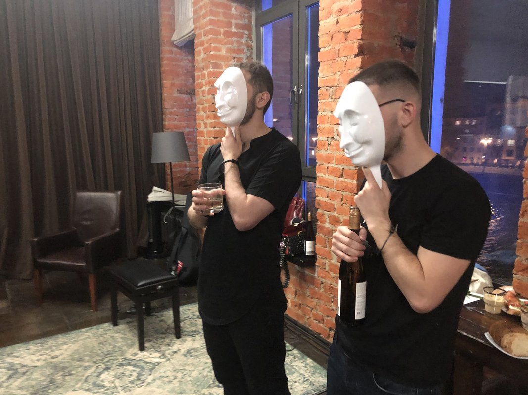 Компания по организации квестов InQuest