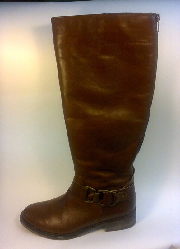 Ателье по ремонту и пошиву одежды Два шва на Дружинниковской улице