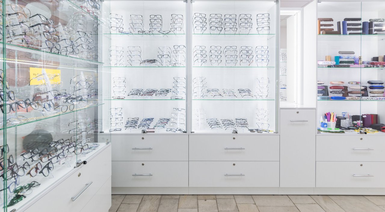 Оптика Просвет на метро Добрынинская 