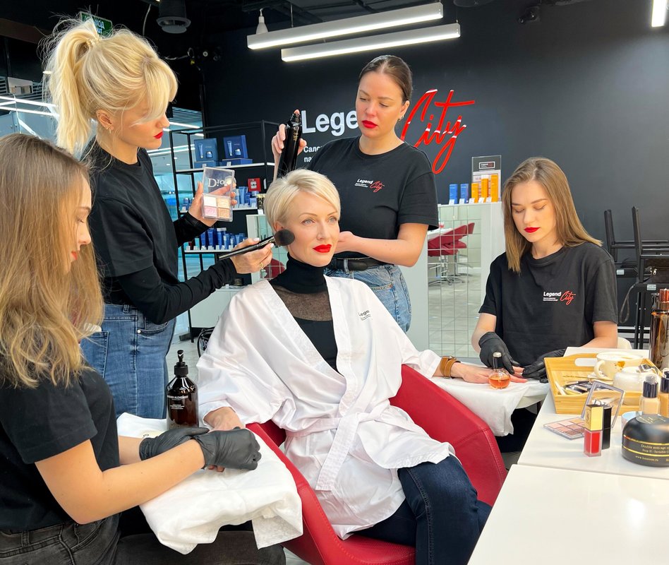 Салон красоты Legend city на метро Смоленская 