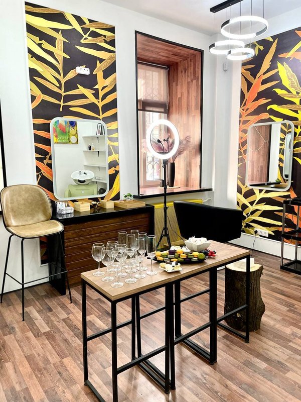 Салон красоты Mira Lova на метро Проспект Мира 