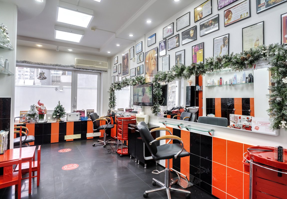 Салон Family Club на метро Митино