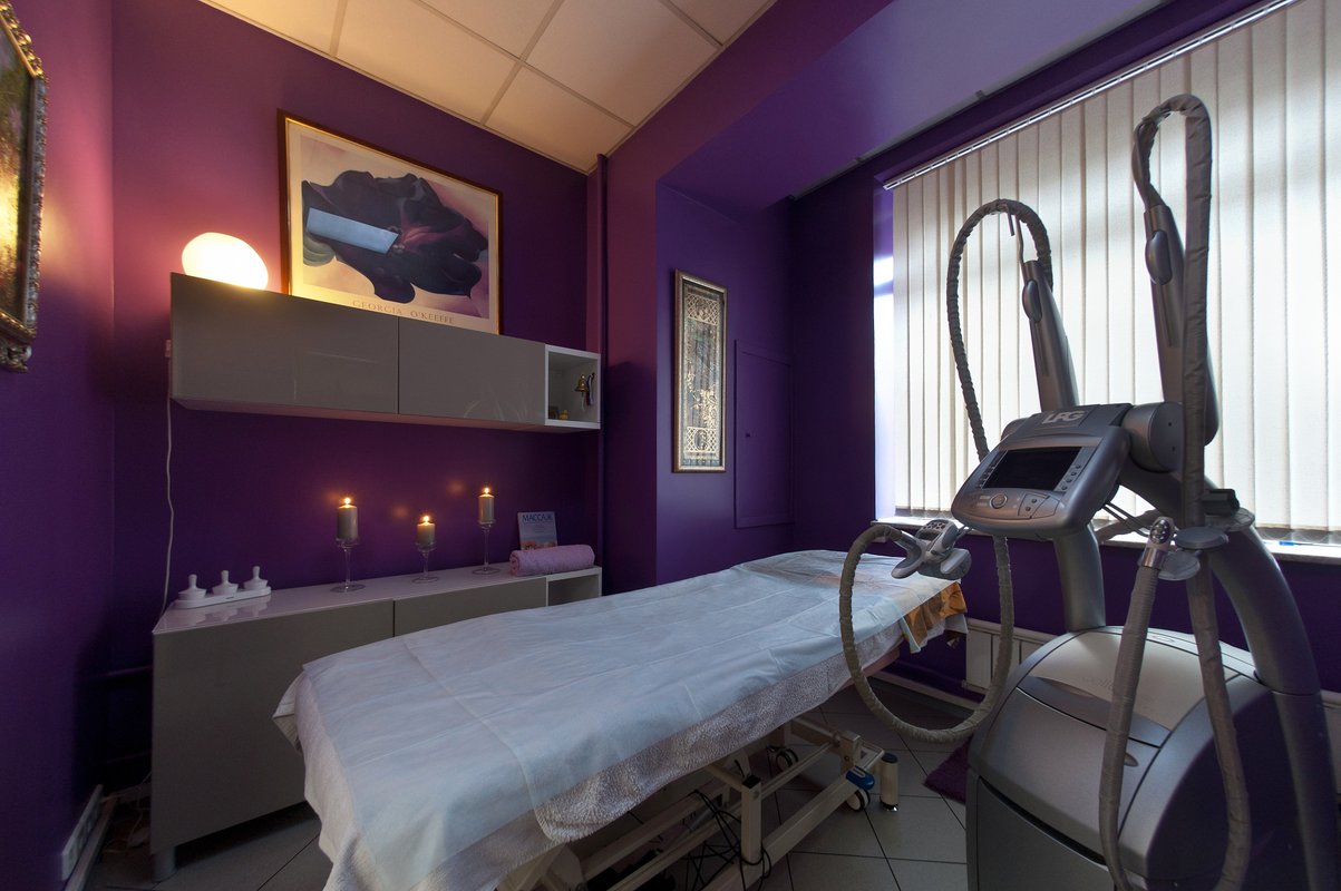 Салон Александра М на улице Усиевича 