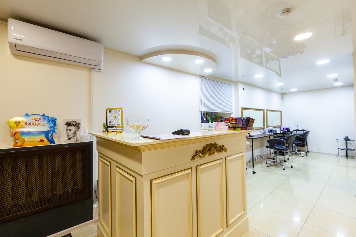 Салон красоты Манолла на метро Профсоюзная 