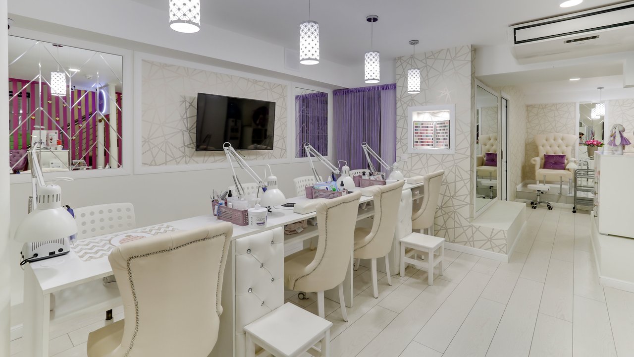 Бьюти-бар Лайм на Комсомольском проспекте 