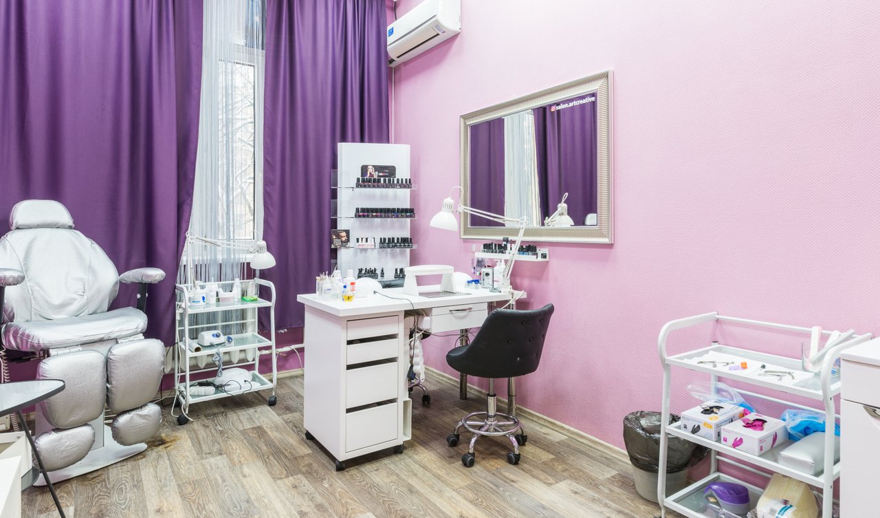 Салон красоты АртКреатив на метро Войковская 