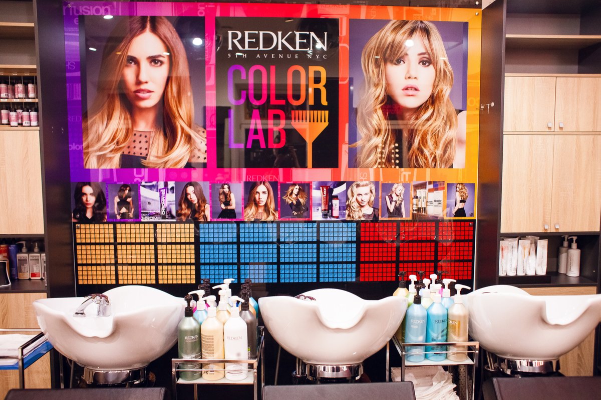 Имидж-лаборатория Персона на метро Баррикадная