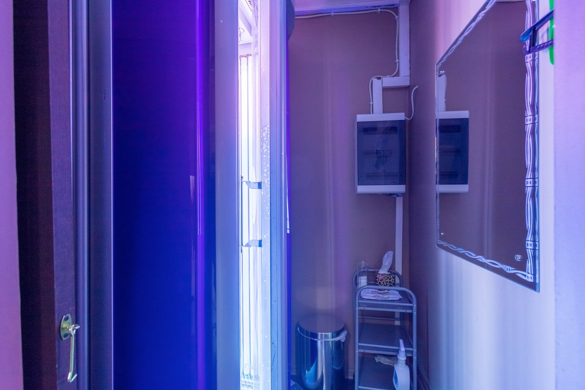 Салон красоты Кристина на набережной Новикова-Прибоя