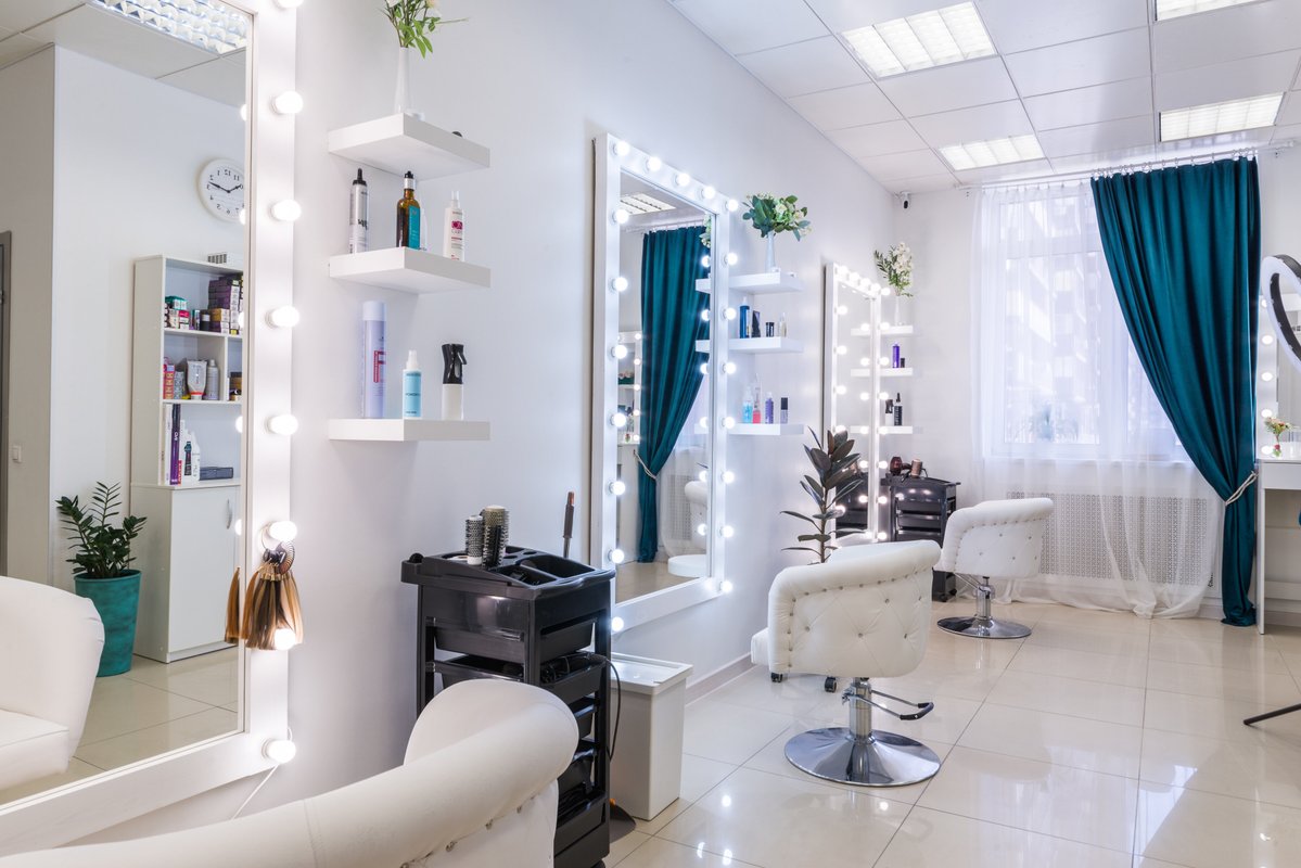 Салон красоты KISELEVA HAIR на улице Октября, 44 в Реутове 