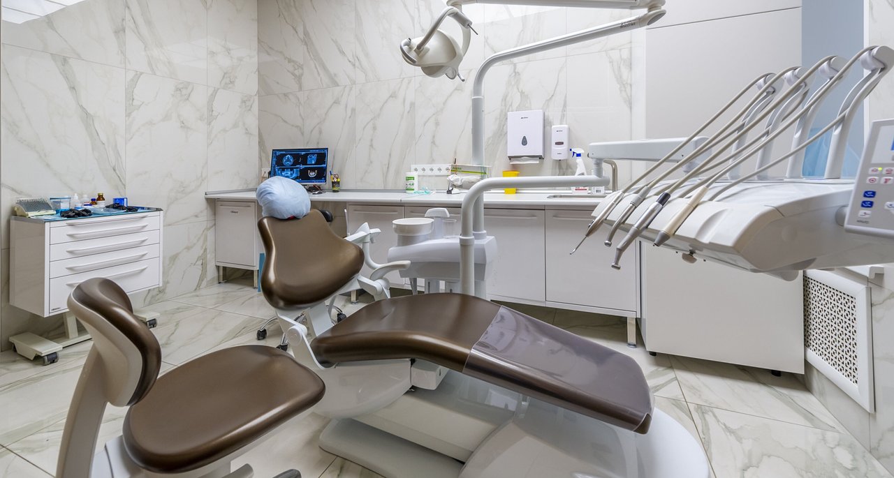 Стоматология Dr. Igonin Clinic на метро Маяковская 