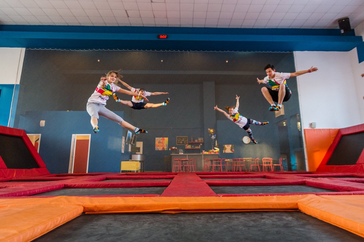 Спортивно-развлекательный центр FlipFly в Семёновском переулке 