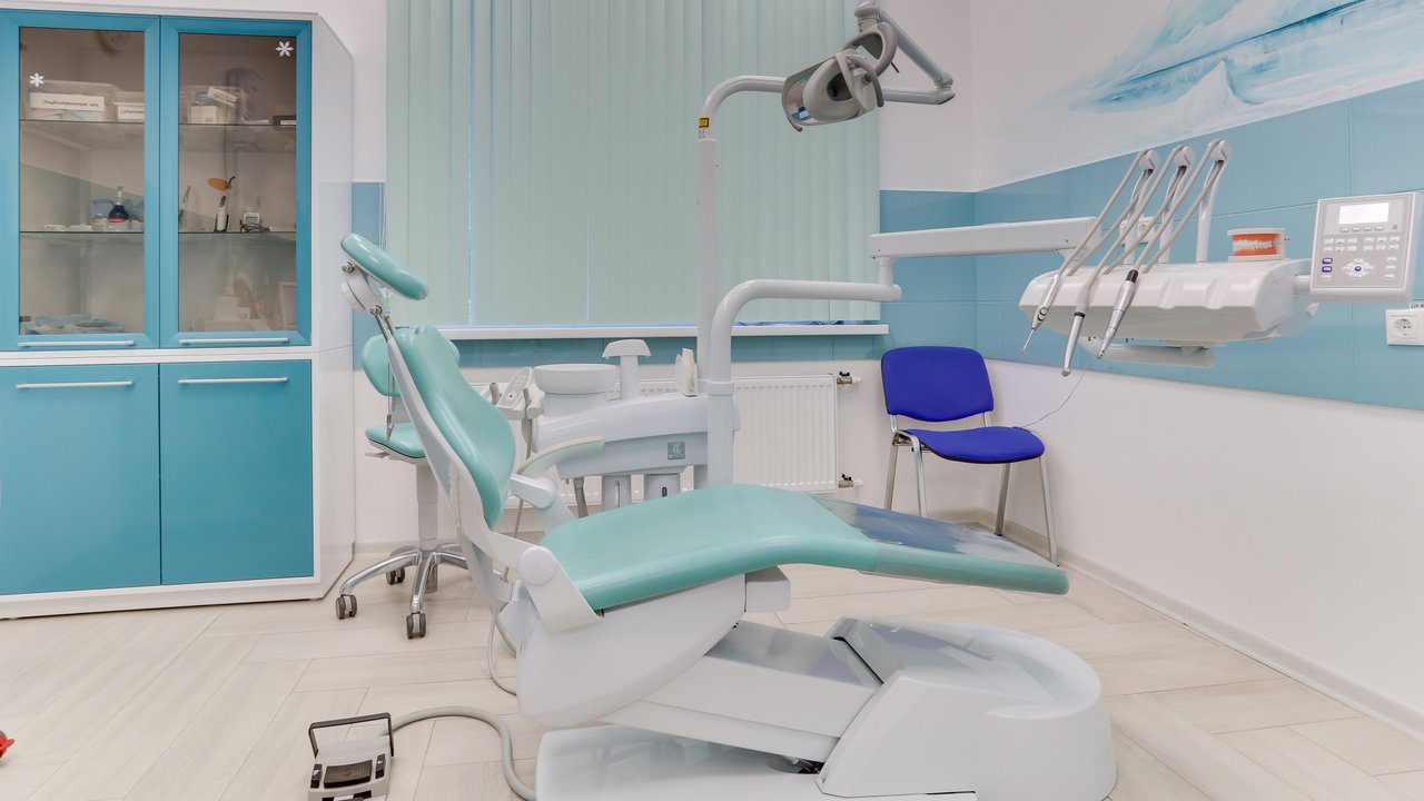 Стоматологический центр АРКТИКА на Бородинском бульваре в Подольске 