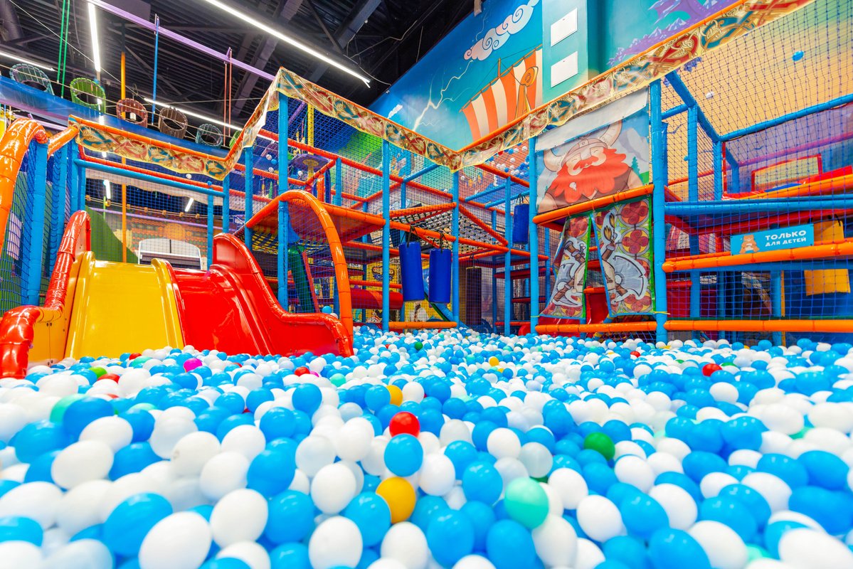 Семейный парк Zамания в ТЦ Косино Парк