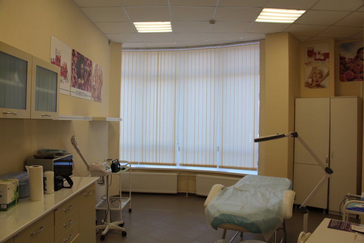 Стоматология Космо-Дент на Молодёжной улице в Красногорске