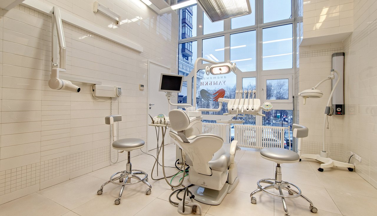 Стоматология QUEEN NELLA KIDS на метро Аэропорт